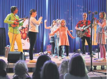 Lauterbacher Anzeiger: "Musik auf dem Zehenklavier" - 22.05.2024