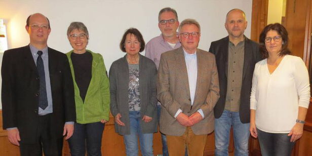 Oberhessische Zeitung: Mittelalter-Poesie und Flaschen-Gitarre in Lauterbach - 23.02.2019