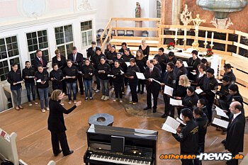 41. Pfingstmusiktage (3): Gottesdienst mit Zugabe der TOMAS-SINGERS