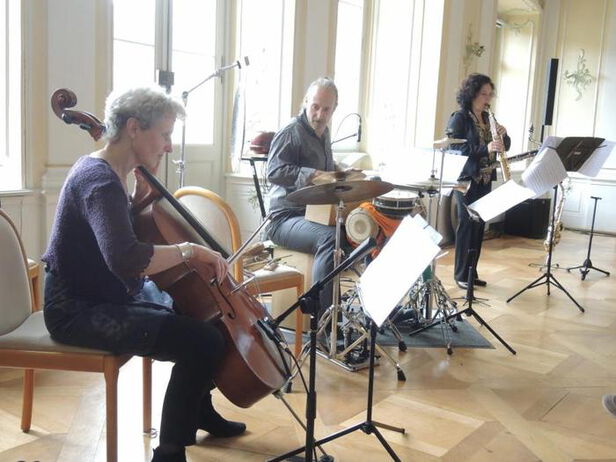 Lauterbacher Anziger: Minimalistisch, orientalisch, literarisch - 26.05.2015