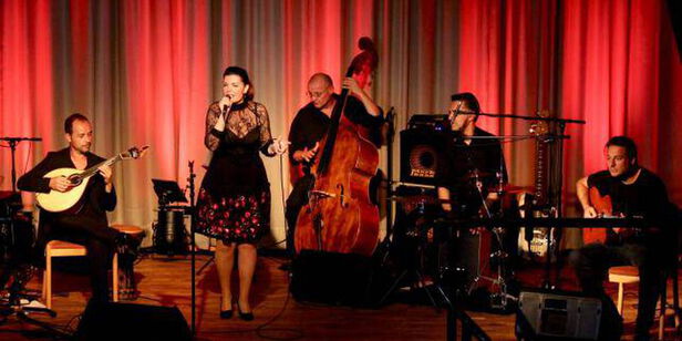 Lauterbacher Anzeiger: Fado zu ungewohnter Tageszeit beendet die Lauterbacher Pfingstmusiktage - 23.05.2018